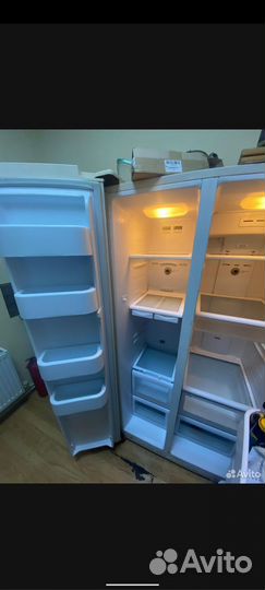 Холодильник samsung двухдверный
