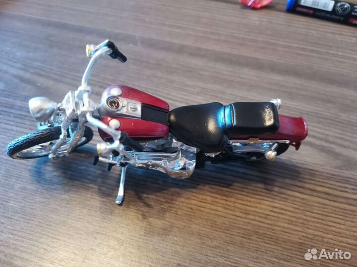 Мотоцикл модель