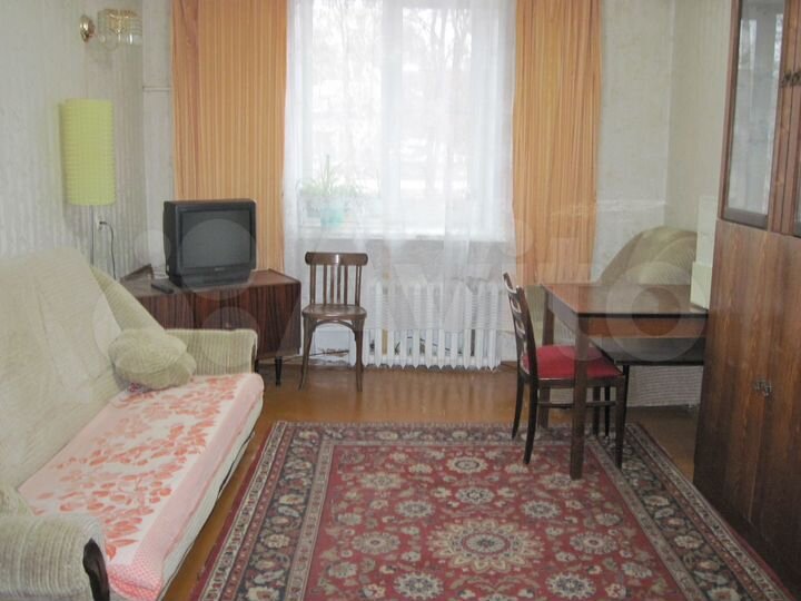 Комната 18 м² в 2-к., 2/5 эт.