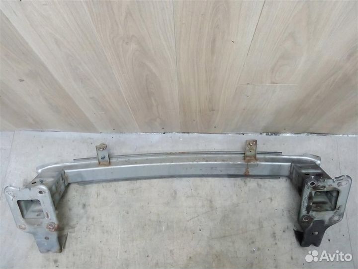 Усилитель переднего бампера от Ford Mondeo IV 200