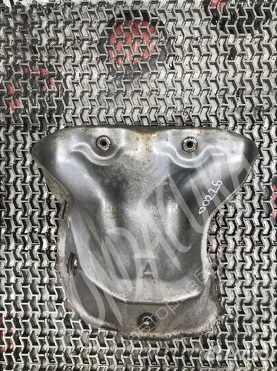 Защита (экран) выпускного коллектора Honda Accord