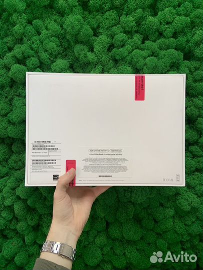 13-inch Macbook Air With Apple M1 chip