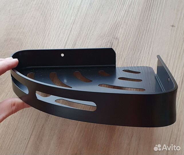 Угловая полка для ванной