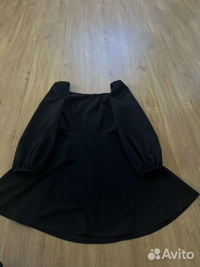 Платья женские вечерние