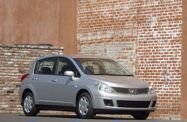 Nissan Versa I (2006—2012) Хетчбэк