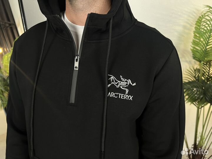 Худи Arcteryx в ТЦ Дом Мод