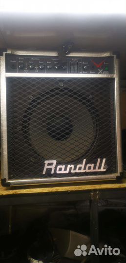 Комбоусилитель Randall v2 + педаль boss md-2