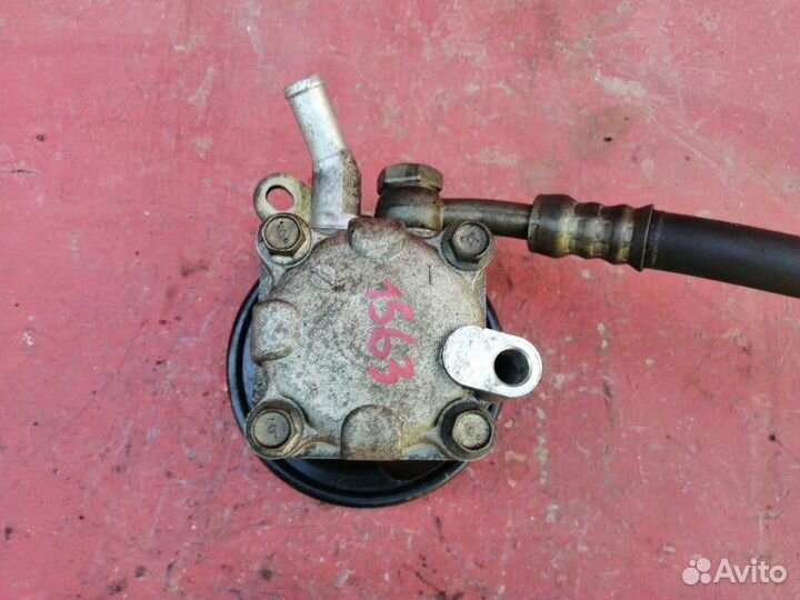 Насос гидроусилителя Nissan Almera N16 QG15DE 1.5L