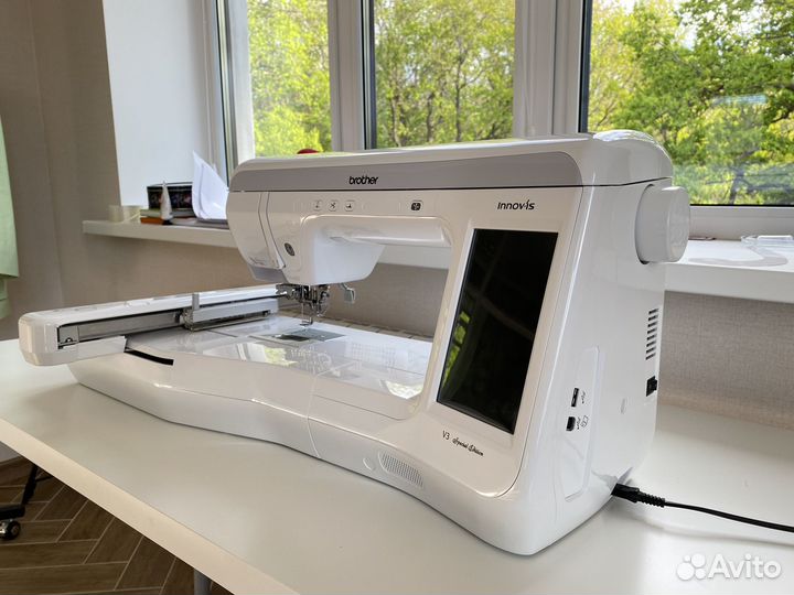 Вышивальная машина brother innov-is V3 SE