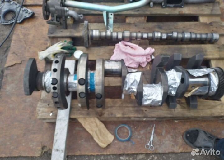 Коленвал Мицубиши 8DC9