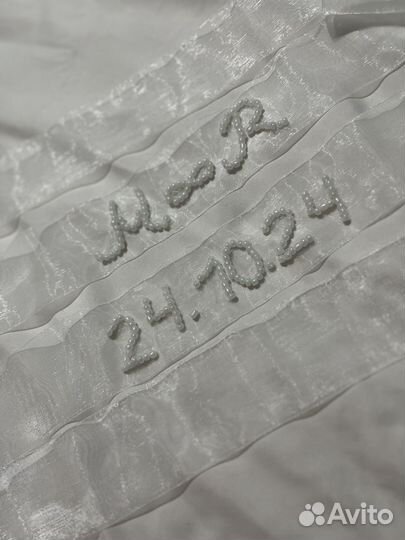 Ленточка с инициалами на букет невесты