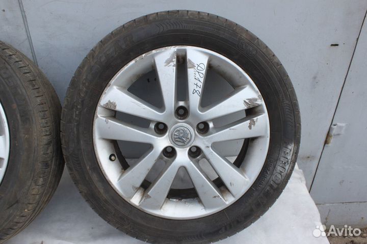 Диски литые с резиной R16 Opel Astra H др178