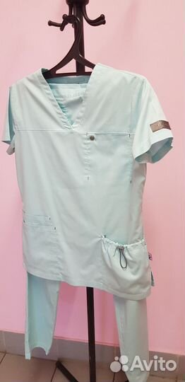 Медицинский костюм