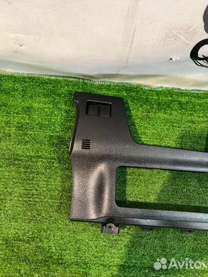 Консоль под руль(1) Lexus Nx300H AYZ10 2AR-FXE