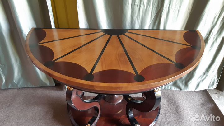 Консоль. Массив дуба. Шпон дуба. Испания