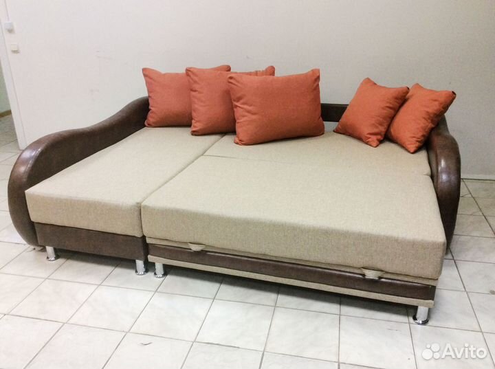 Диван угловой 