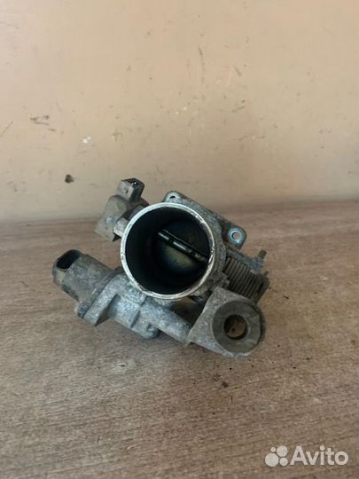 Заслонка дроссельная Megane I 1,6