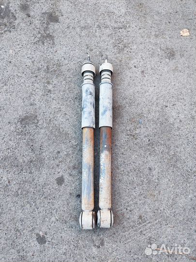 Задние стойки рено клио 2 седан