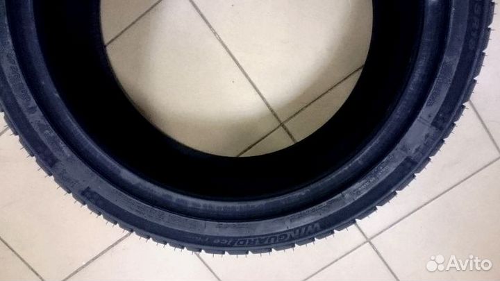 Nexen Winguard Ice Plus 205/70 R15 100T