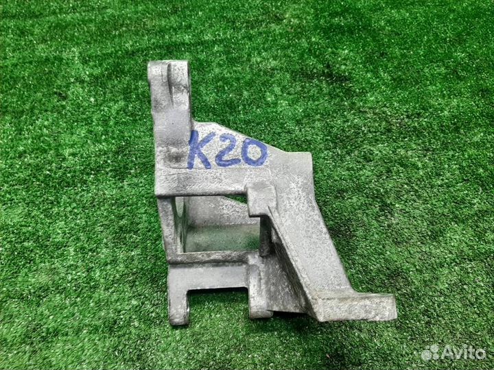 Кронштейн гур Subaru Legacy/ Outback BM/B14 2011