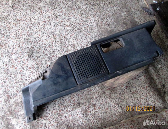 Обивка багажника