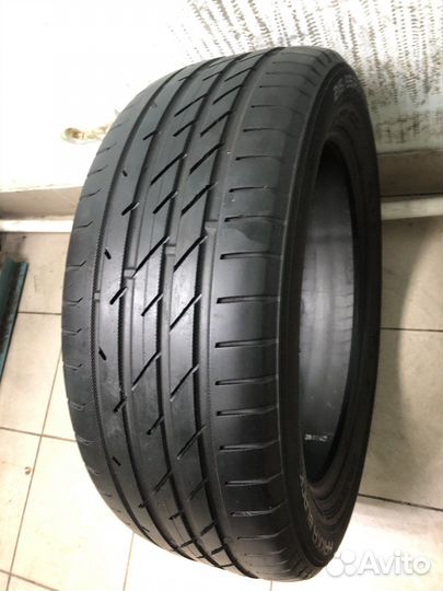 Nokian Tyres Hakka Black 215/55 R17