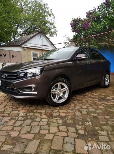 LADA Vesta 1.6 МТ, 2020, 5 500 км