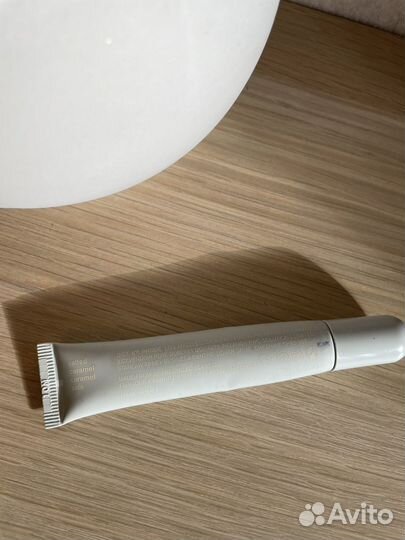 Блеск для губ rhode salted caramel