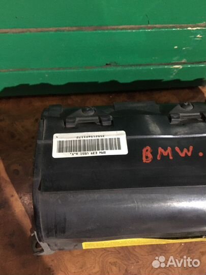Подушка безопасности в торпедо BMW E39
