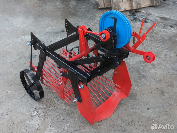 Копатель корнеплодов Русич ККМ-1Т, 2023