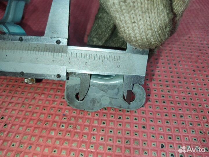 Петля капота suzuki spacia