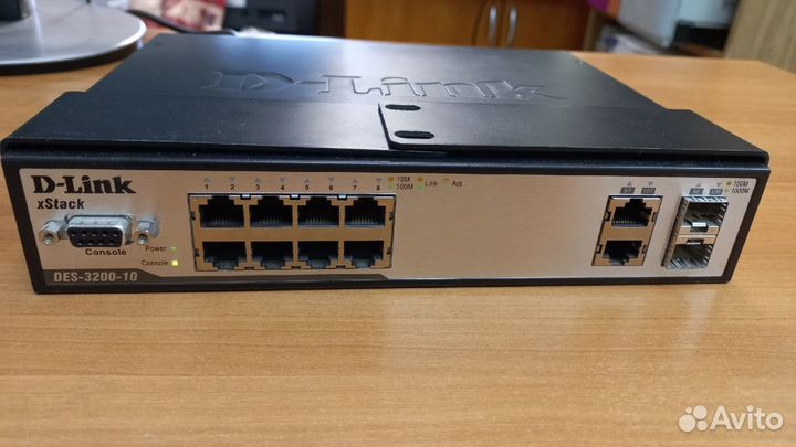 Управляемый коммутатор D-link DES-3200-10