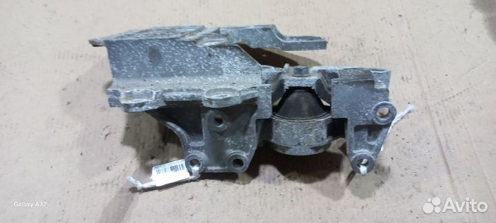 Подушка двс Nissan X-trail NT31 (Переднее Левое)