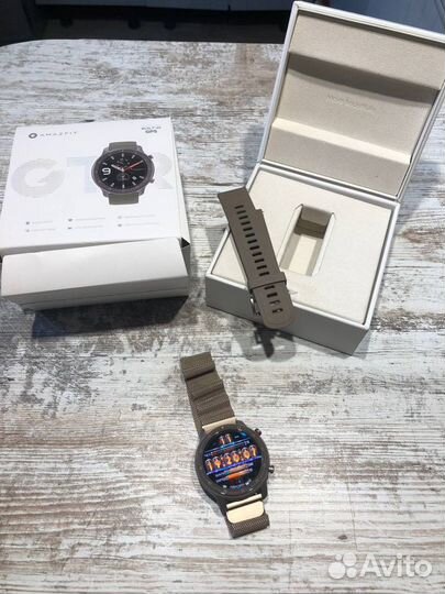 Amazfit gtr titanium 47