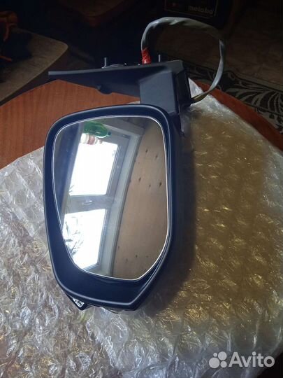 Зеркало левое тойота хайлендер 3