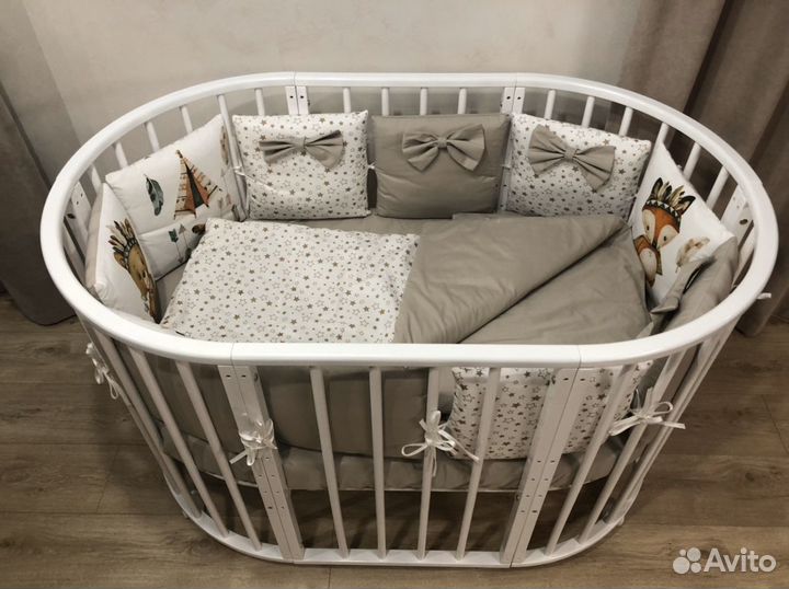 Детская кроватка