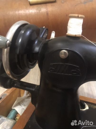 Швейная машинка