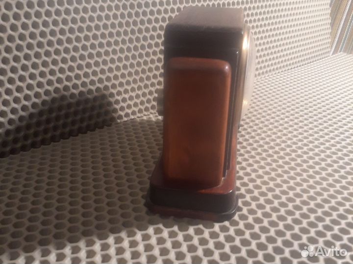 Часы настольные ччз 1945г.Юбилейные