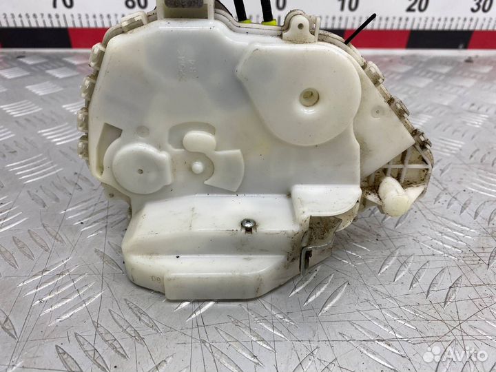 Б/У замок двери передний правый Honda Accord 8 CP1