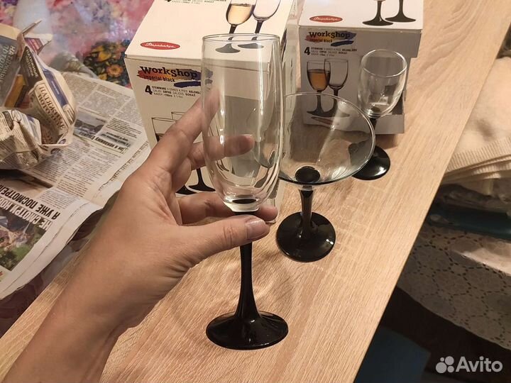 Фужер бокал рюмка мартиньетки с черной ножкой