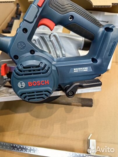 Аккумуляторная циркулярная пила Bosch GKS 185-Li