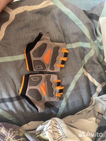 Перчатки для спорта