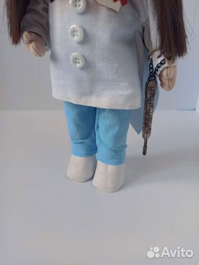 Кукла текстиль интерьерная Handmade врач подарок