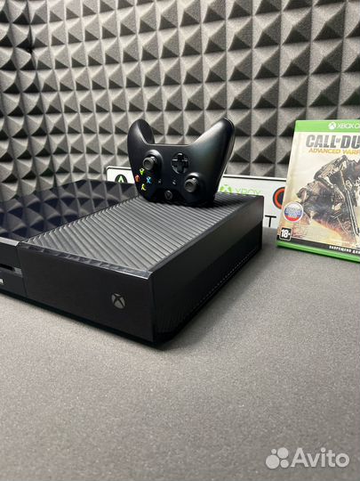 Xbox one 1tb + 3 игры