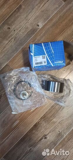 Передний ступичный подшипник на Suzuki Liana,Swift