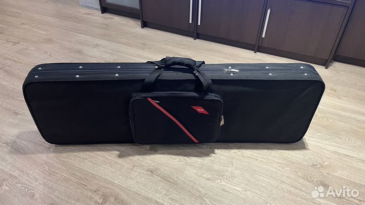 Мягкий кейс для бас гитары