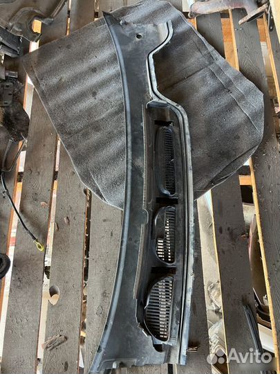 Жабо Ford C-max 2003-2010