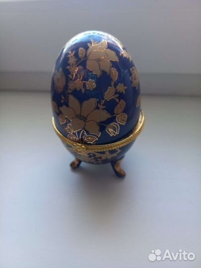 Шкатулка яйцо
