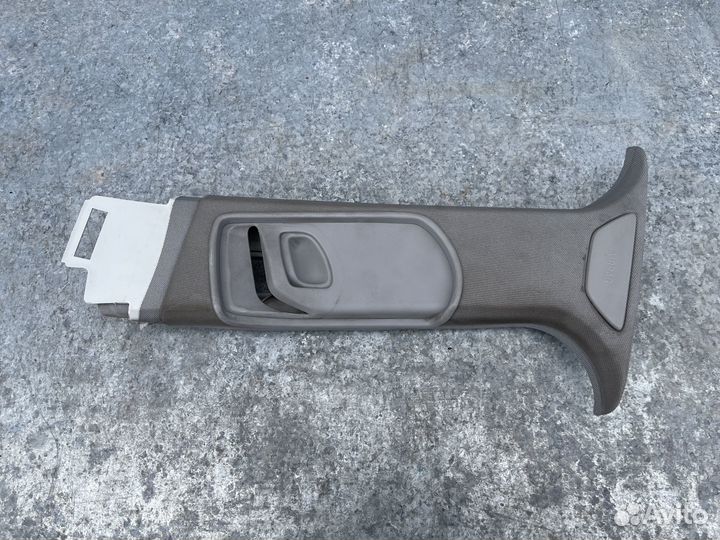 Обшивка центральной стойки для Opel Vectra C