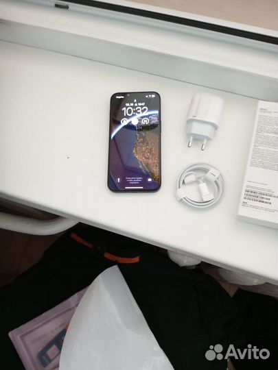 Телефон iPhone14 256